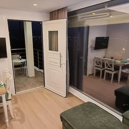 아파트 Magic View 하니아